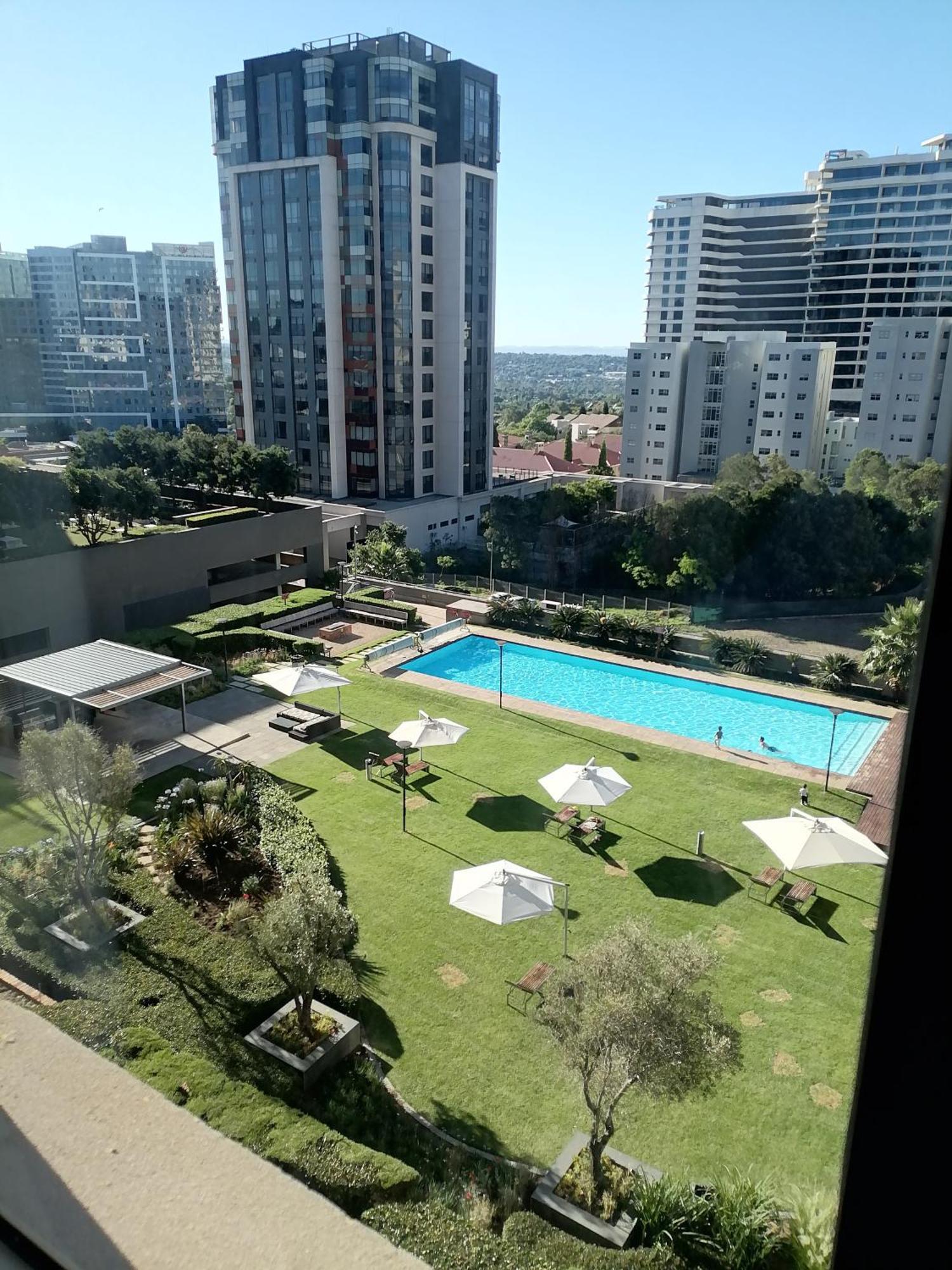 Emabheleni Executive Suites Westpoint 요하네스버그 외부 사진